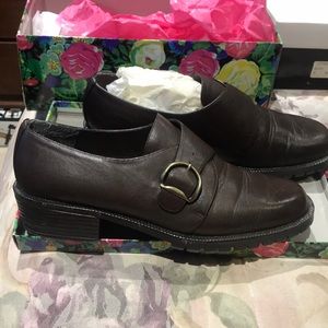 Brown buckle clogs/shoes